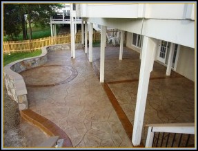 Stamped Flagstone Patio with Wall
